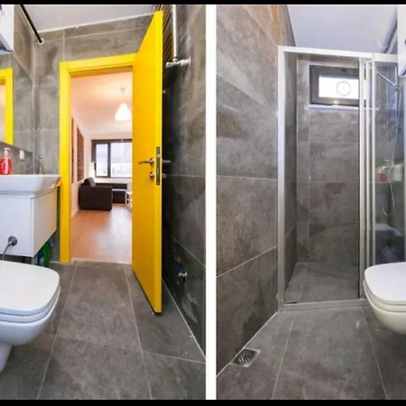 Center Apartment *
